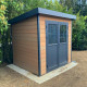Abrigo de jardim em madeira compósita 28mm aspeto madeira 4,41m² PREMIUM - telhado plano - Woodlife Garden