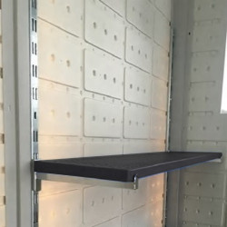 Conjunto de calhas + prateleiras para abrigo de jardim em resina Sunlife - Jôbu